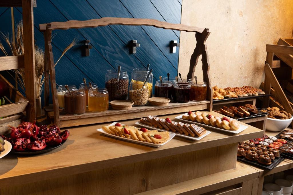 Breakfast at Messier 53 Hotel Yerevan